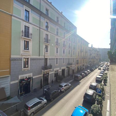 Lux Fara Appartement Milaan Buitenkant foto