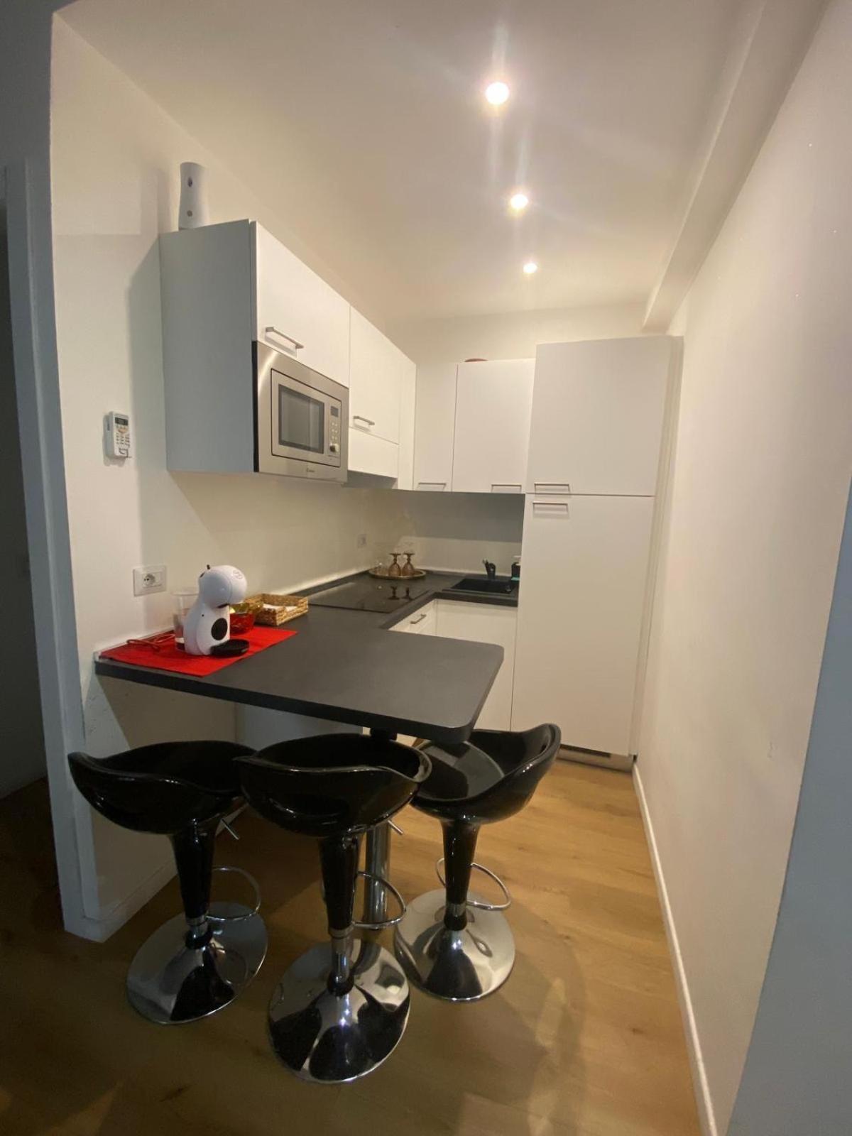 Lux Fara Appartement Milaan Buitenkant foto